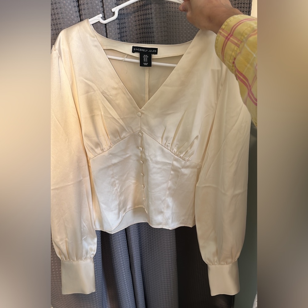 Sincerely Jules top